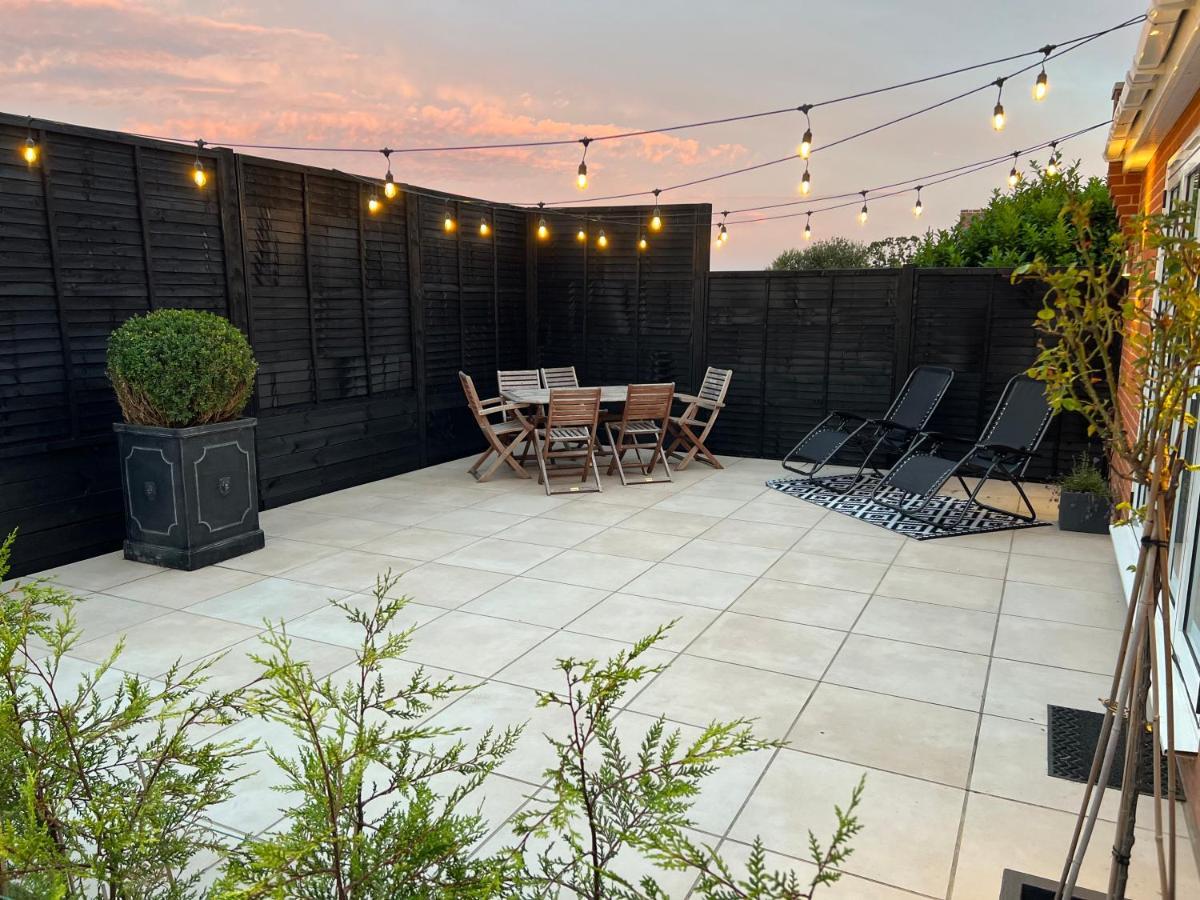 *Brand New* Luxury Country Lodge Burnham-on-Crouch Exterior photo